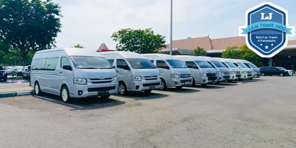 sewa hiace commute malang